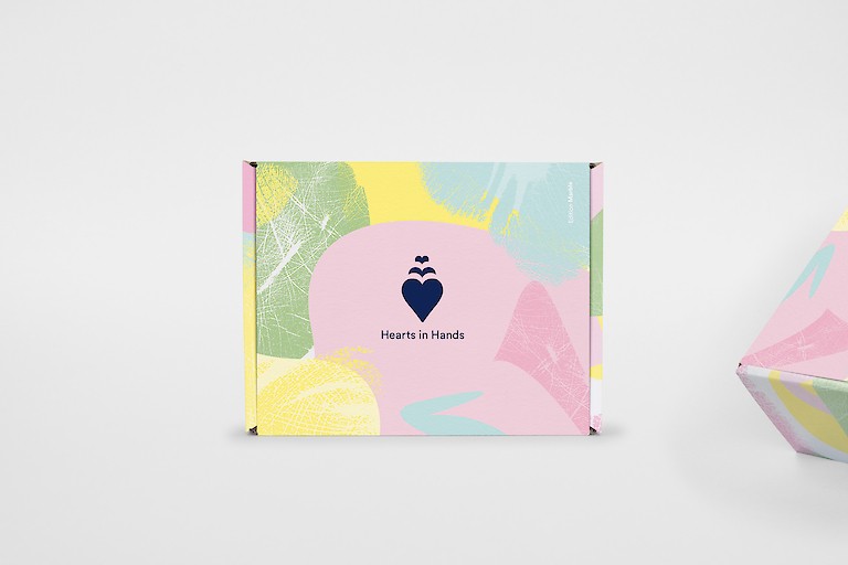 Packaging design »Hearts in Hands«